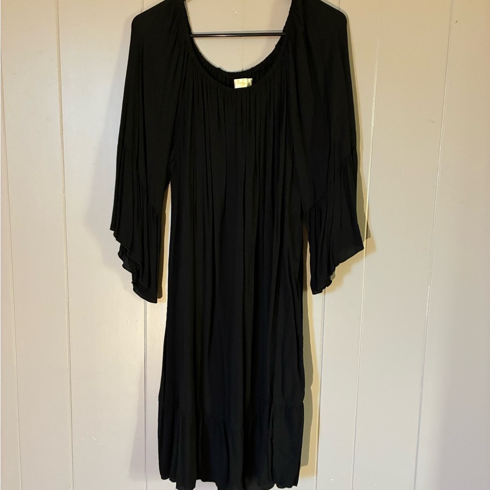 Elegant Black Midi Dress